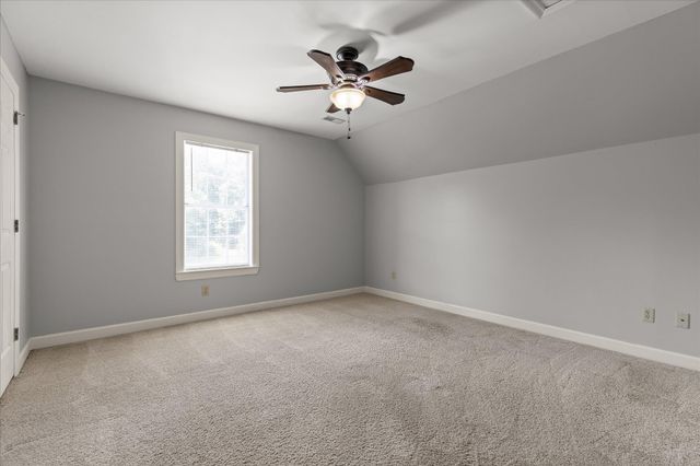 1140 Woodsage Drive, Soddy Daisy, TN 37379