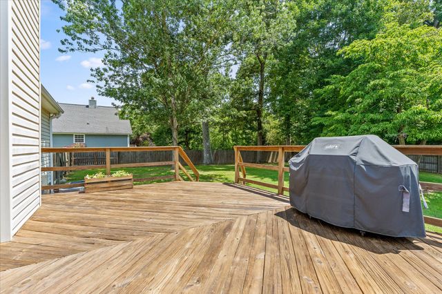 1140 Woodsage Drive, Soddy Daisy, TN 37379