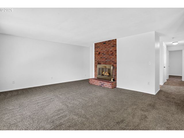 3738 Ne 45TH St, Vancouver, WA 98661