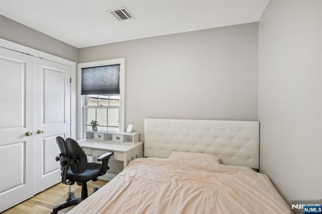 784 Kinderkamack Road 101, River Edge, NJ 07661