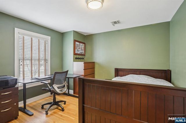 784 Kinderkamack Road 101, River Edge, NJ 07661