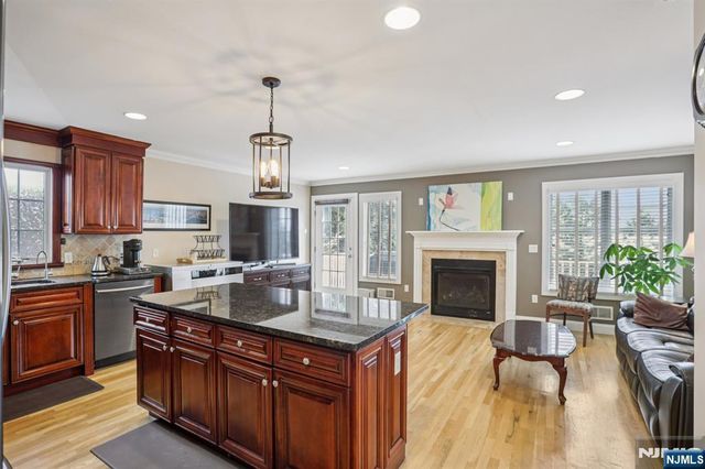 784 Kinderkamack Road 101, River Edge, NJ 07661