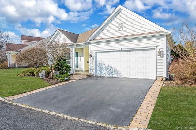 78 Louden Loop, Mount Sinai, NY 11766