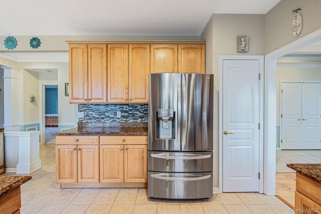 78 Louden Loop, Mount Sinai, NY 11766