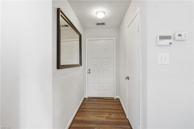 1241 Christian CT, Virginia Beach, VA 23464