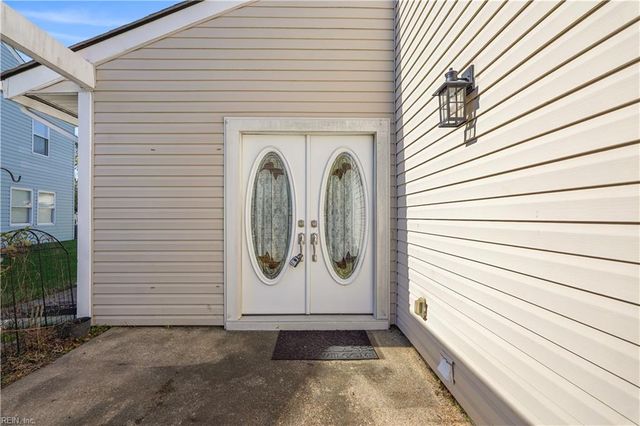 1241 Christian CT, Virginia Beach, VA 23464