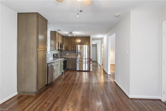 1241 Christian CT, Virginia Beach, VA 23464