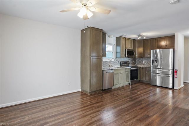 1241 Christian CT, Virginia Beach, VA 23464