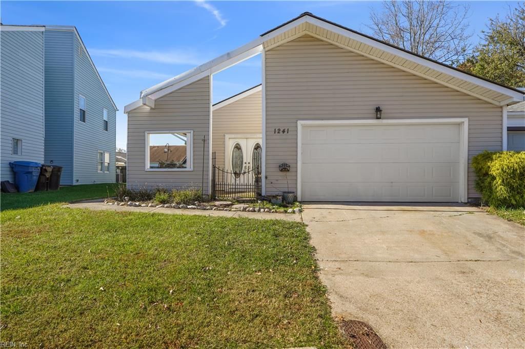 1241 Christian CT, Virginia Beach, VA 23464