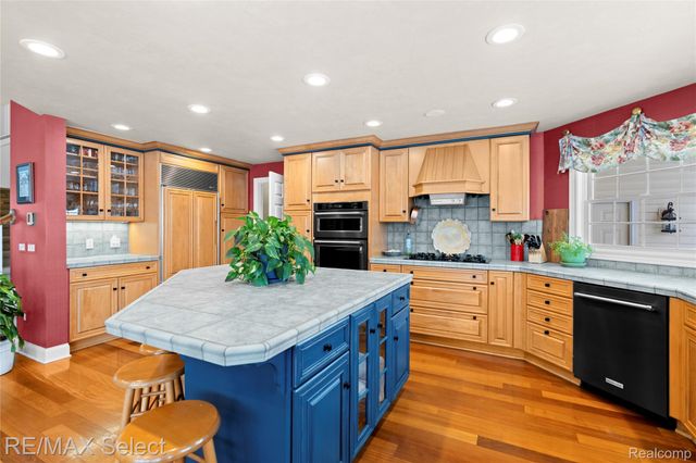 8211 Burleigh Road, Atlas Township, MI 48439