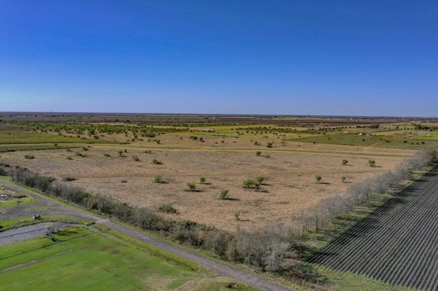 00 County Road 8, Guy, TX 77444