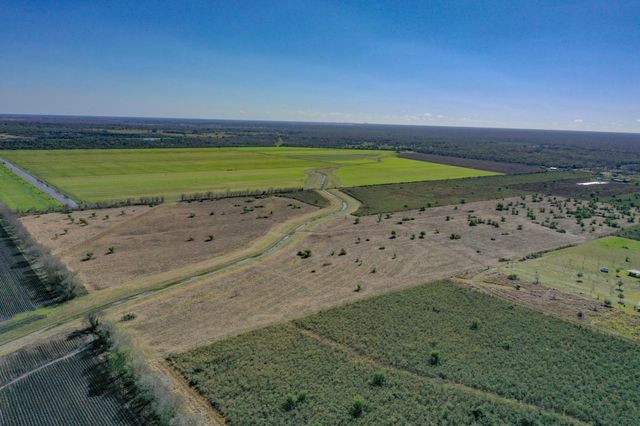 00 County Road 8, Guy, TX 77444