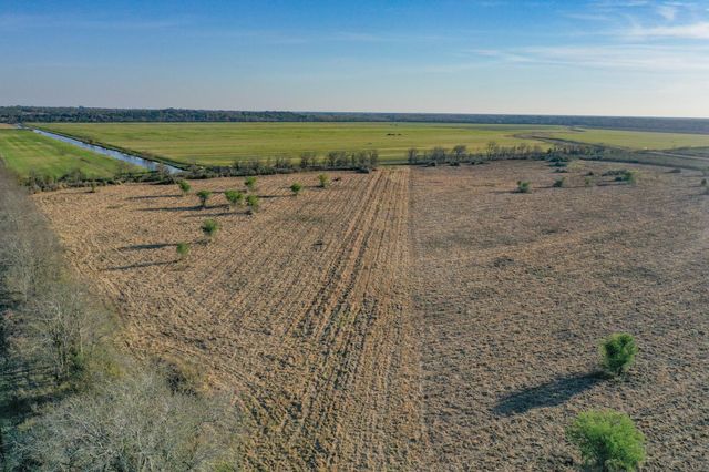 00 County Road 8, Guy, TX 77444