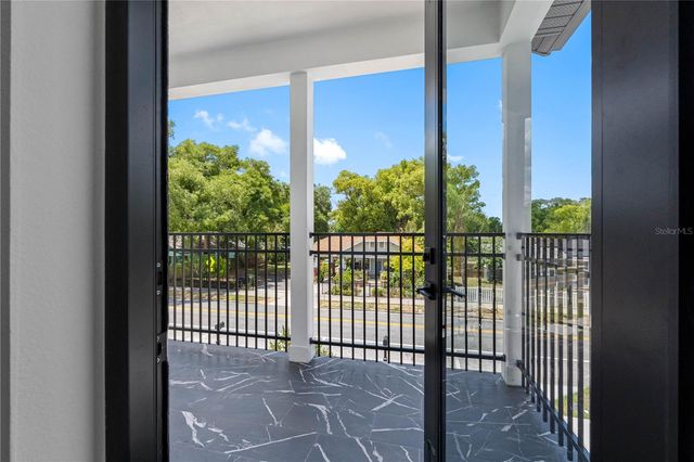 7015 N CENTRAL AVENUE Unit B, Tampa, FL 33604