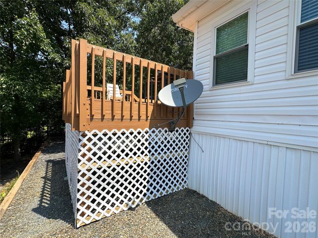 218 Cardinal Badin Shores Drive, New London, NC 28127