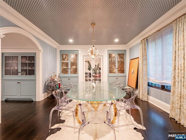 7 & 11 Stokes Farm Road, Old Tappan, NJ 07675