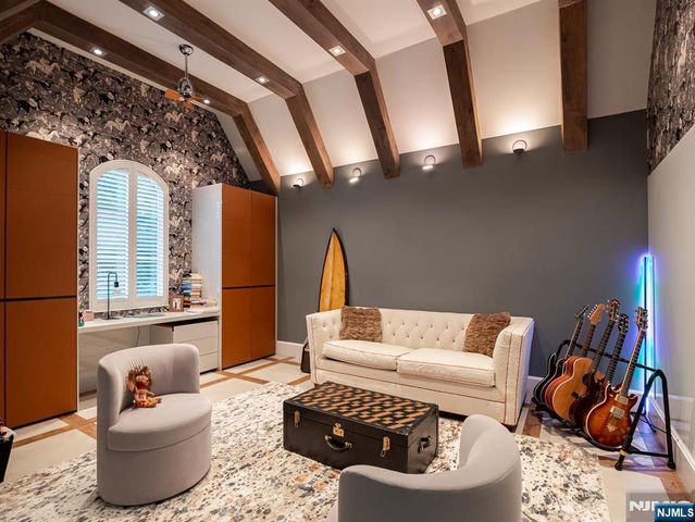 7 & 11 Stokes Farm Road, Old Tappan, NJ 07675