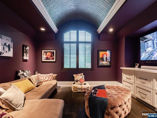 7 & 11 Stokes Farm Road, Old Tappan, NJ 07675