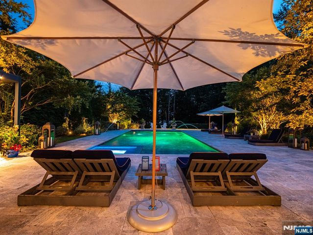 7 & 11 Stokes Farm Road, Old Tappan, NJ 07675