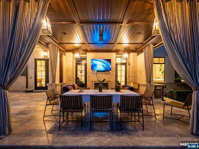 7 & 11 Stokes Farm Road, Old Tappan, NJ 07675