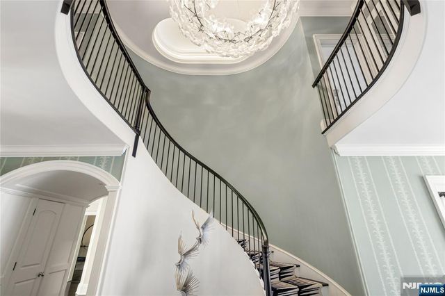 7 & 11 Stokes Farm Road, Old Tappan, NJ 07675