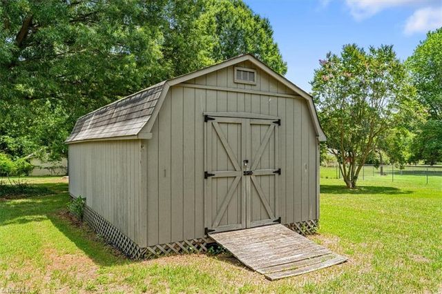 3109 Groometown Road, Greensboro, NC 27407