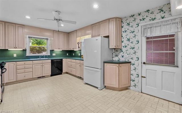 3109 Groometown Road, Greensboro, NC 27407