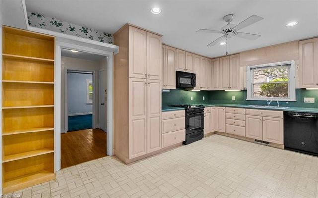 3109 Groometown Road, Greensboro, NC 27407