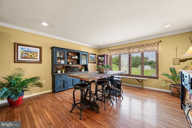 33 MELISSA LN, Royersford, PA 19468