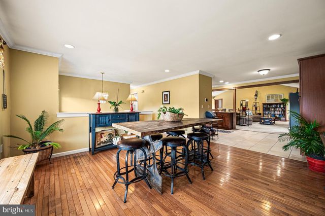 33 MELISSA LN, Royersford, PA 19468