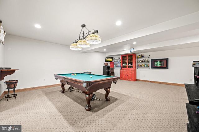 33 MELISSA LN, Royersford, PA 19468