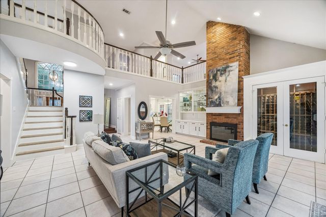 3622 Springhill Lane, Sugar Land, TX 77479