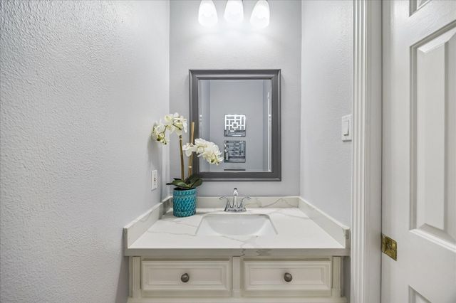 3622 Springhill Lane, Sugar Land, TX 77479