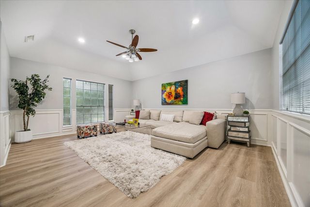3622 Springhill Lane, Sugar Land, TX 77479