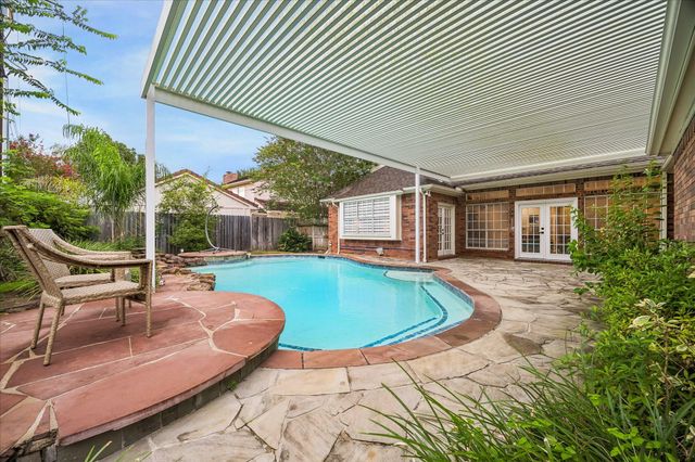 3622 Springhill Lane, Sugar Land, TX 77479