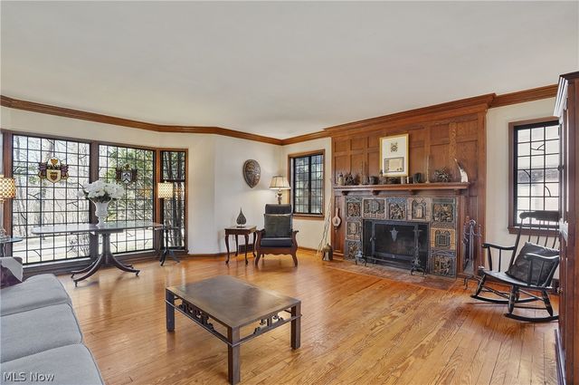 3119 Highland Drive, Silver Lake, OH 44224