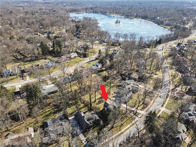 3119 Highland Drive, Silver Lake, OH 44224