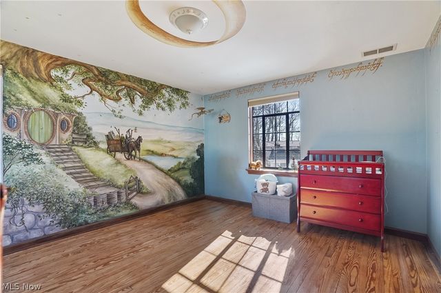 3119 Highland Drive, Silver Lake, OH 44224