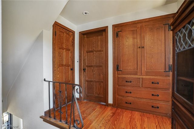 3119 Highland Drive, Silver Lake, OH 44224