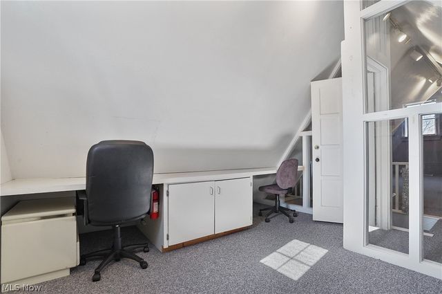 3119 Highland Drive, Silver Lake, OH 44224