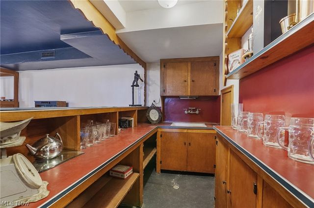 3119 Highland Drive, Silver Lake, OH 44224