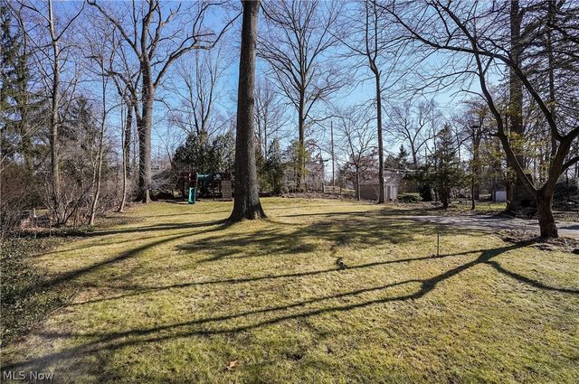 3119 Highland Drive, Silver Lake, OH 44224