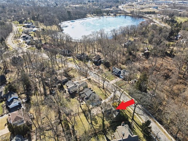 3119 Highland Drive, Silver Lake, OH 44224