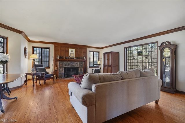 3119 Highland Drive, Silver Lake, OH 44224