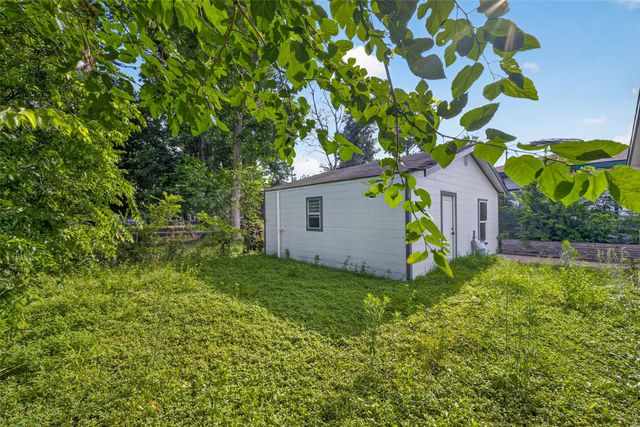 4715 Engleford Street, Houston, TX 77026