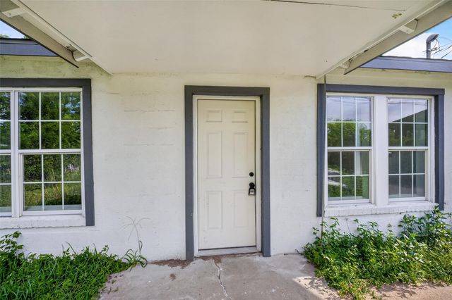 4715 Engleford Street, Houston, TX 77026
