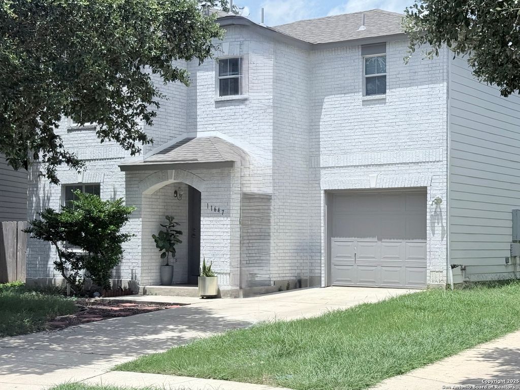 11647 Liberty Field, San Antonio, TX 78254
