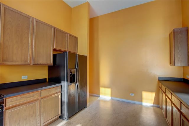 8108 Concord Lane K, Justice, IL 60458