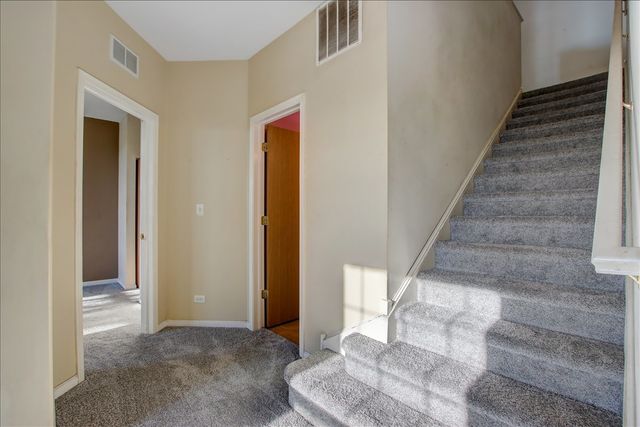 8108 Concord Lane K, Justice, IL 60458