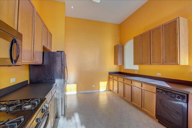 8108 Concord Lane K, Justice, IL 60458